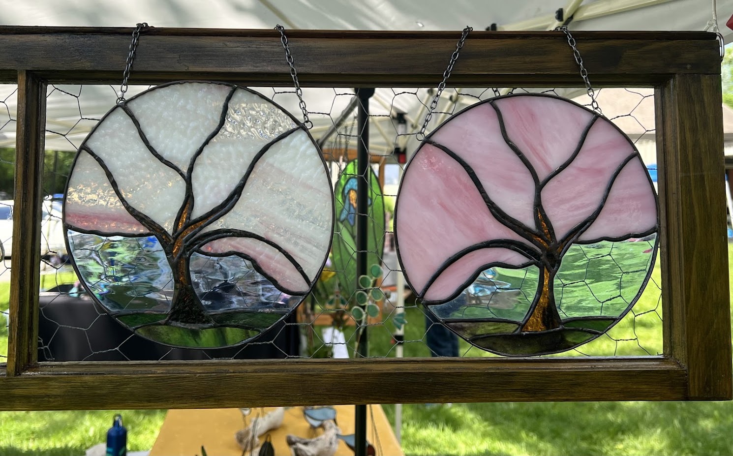 Naffeeries de Verre Stained Glass Art