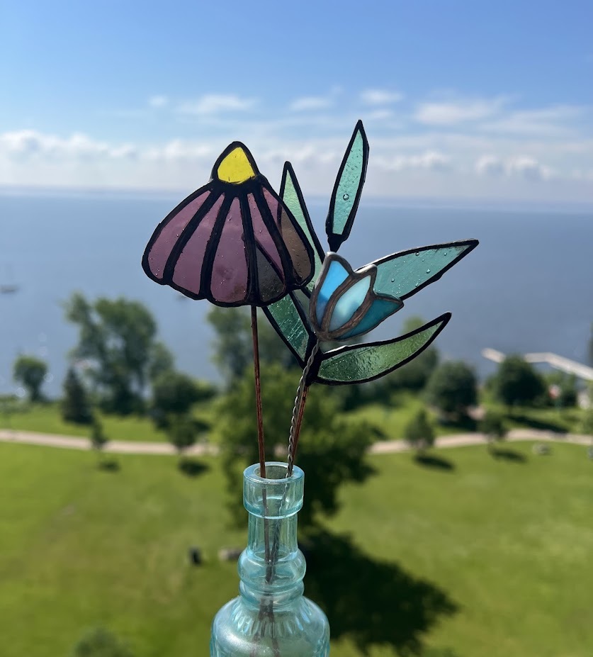 Naffeeries de Verre Stained Glass Art